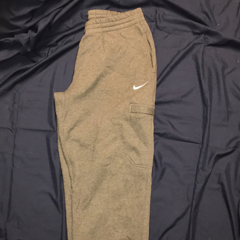 Nike Sweatpants Grey